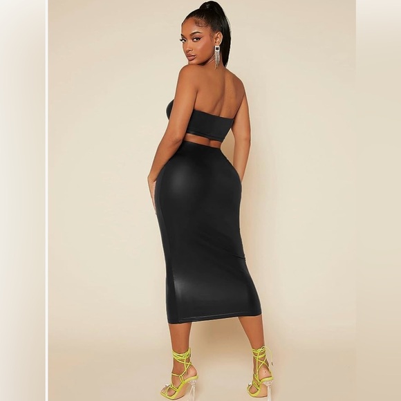 2 piece faux leather body-con skirt and tube top Medium - Picture 3 of 7